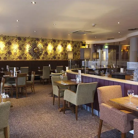 Premier Centre 3* Sheffield