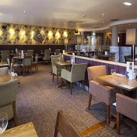 Premier Centre 3* Sheffield