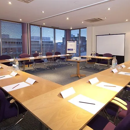 Premier Centre 3* Sheffield